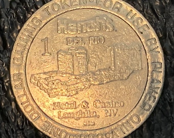 Harrahs Casino Hotel Laughlin NV One Dollar Chip Silver Tone Token Del Rio T144