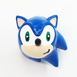 Sonic the Hedgehog Drawer Knob | Gamer Pull Knobs for your Kitchen Cabinet / Dresser Drawer / Closet / Bedroom / Bathroom / Living Room
