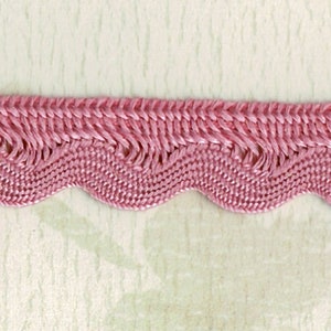 5 Yards 1/2&quot; Rose Pink Ric Rac Trim with Lip 10824