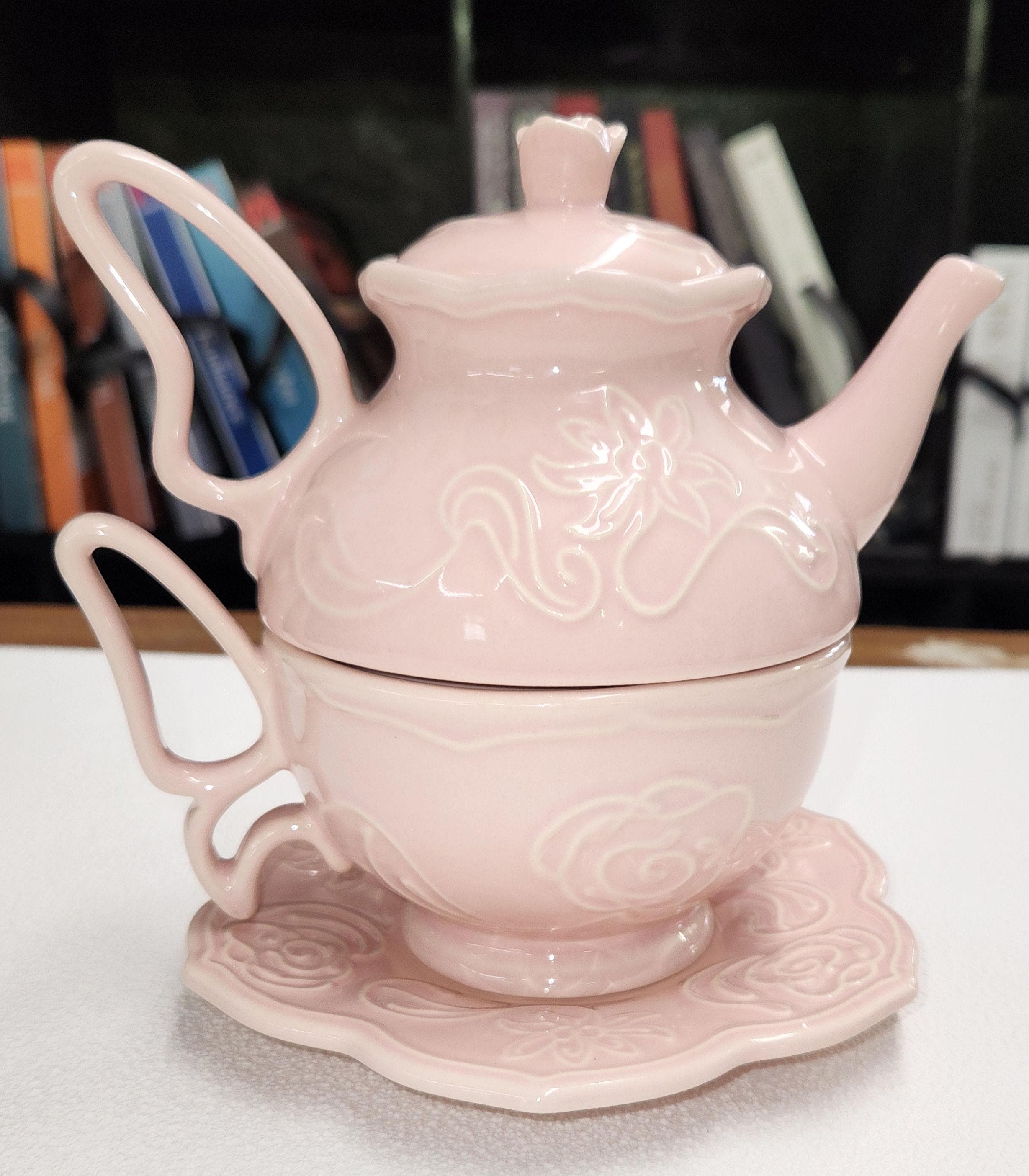 Fanciful Flight Pink Tea for One Set with Saucer, Tea Cup, Tea Pot, Tea Pot Lid - 109580