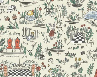 Puede incluir: Una ilustración caprichosa con escenas de Alicia en el País de las Maravillas. El diseño incluye la Casa de la Duquesa, la Madriguera del Conejo, la Fiesta del Té del Sombrerero y la Sala del Trono. La paleta de colores es suave, con acentos crema, rojos y verdes.