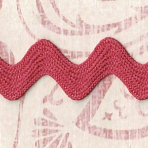 5 Yards 7/16&quot; Rose Pink Ric Rac Trim RR29PY