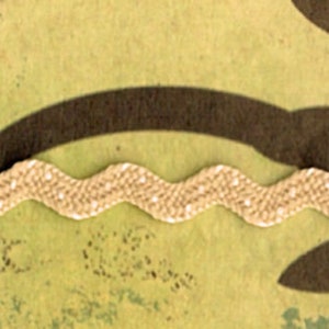 5 Yards 1/8&quot; Beige Ric Rac Trim 19883B