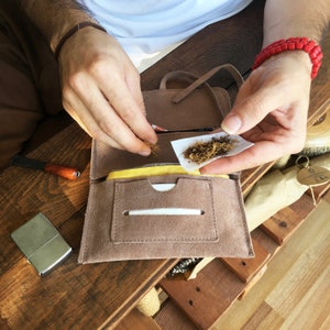 Porta tabacco in pelle scamosciata / Porta tabacco artigianale con portacartine e tasca per filtro / Accessorio per fumatori regalo per donne e uomini