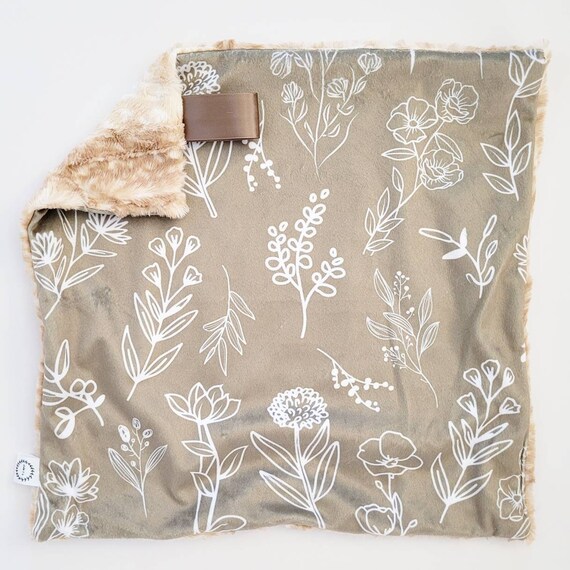 Light Sage Floral Lovey Minky Lovey Faux Fur Lovey Floral Lovey Girl Lovey Ivory Lovey Laurel Lovey Green Lovey White Floral Otter Etsy Israel