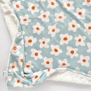 Blue Daisy Baby Blanket, Floral Baby Blanket, Minky Baby Blanket, Dusty Blue Blanket, Girl Blanket, Vintage Blanket, Daisy, Tan, Gold, Beige