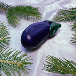 Eggplant Ornament - Small Funky Aubergine Hanging Accessory - Rearview Mirror Hanging Car Decor Cute Eclectic Fun Funky Christmas Tree Gift