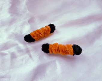 Wollbär Raupe Haarspange - süße kleine Käfer Insekt Alligator Haarspangen / Haarspange - Fun Funky Nostalgische Haarschmuck Gag Geschenke