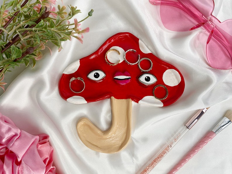 Funky Mushroom Jewelry Tray, Ring Dish, Valet Tray, Catch All Tray, Trinket Dish, Ash Tray, Vanity Ring Holder, Eclectic Room Decor, Pop Art