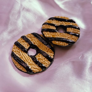 Fudge Striped Cookie Fridge Magnet - Funky Small Nostalgic Refrigerator Kitchen / Office / Locker Food Decoration Eclectic Fun Decor Gift