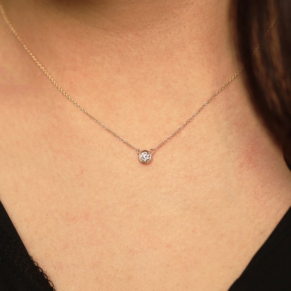 Diamond Necklace / Diamond Solitaire Necklace / Solitaire Diamond Necklace / Diamond Bezel Necklace / Minimalist Necklace / 14K Necklace