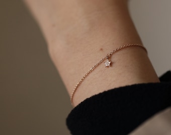 Star Charm Diamond Bracelet, 14K Solid Gold Star Pendant Bracelet, Diamond Charm Bracelet, Diamond Star Bracelet, Tiny Star Bracelet