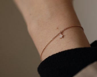 Star Charm Diamond Bracelet, 14K Solid Gold Star Pendant Bracelet, Diamond Charm Bracelet, Diamond Star Bracelet, Tiny Star Bracelet