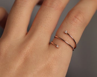 Diamond Ring, Diamond Set Screw Ring, 14K Solid Gold Ring Two Diamonds, Unique Ring, Minimalist Ring, Dainty Ring, Engagement Ring, Wedding