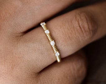 14K Solid Gold Ribbed Wedding Band, Coil Twist Eternity Line Lab Grown Diamond Ring, Fluted 4 Diamond Ring