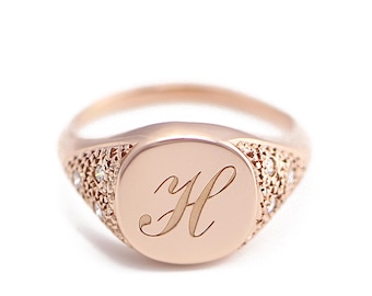 Initial Signet Ring, Monogram Initial Diamond Signet Ring, Name Signet Ring, Minimalist 14k Signet Ring, Side-Detailed Diamond Signet Ring
