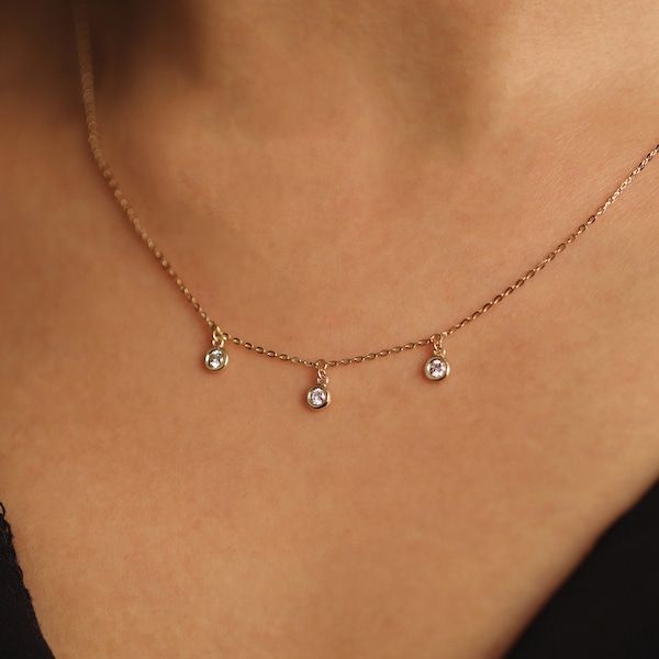 Diamond Charm Necklace, 3 Bezel Diamond Dangle Necklace, Bezel Diamond Choker Necklace, Bezel Charm Necklace, Minimalist Diamond Necklace