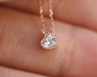 Heart Diamond Necklace, Diamond Solitaire Necklace, Heart Necklace, Minimalist Necklace, Diamond Heart Necklace, Heart Pendant Necklace