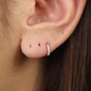 8mm diamond hoop earrings 2025