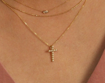 Collar con cruz de diamantes, collar con cruz, collar minimalista, collar religioso, collar de iglesia, collar de oro de 14k, regalo de Navidad para ella