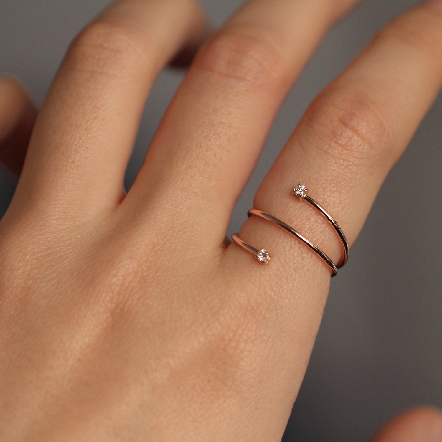 Simple 2024 unique rings