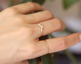 Wedding Band Guard Ring, Chevron Diamond Ring, Wedding Layering Ring, Diamond Wedding Ring, Diamond Wedding Band, Diamond Engagement Ring