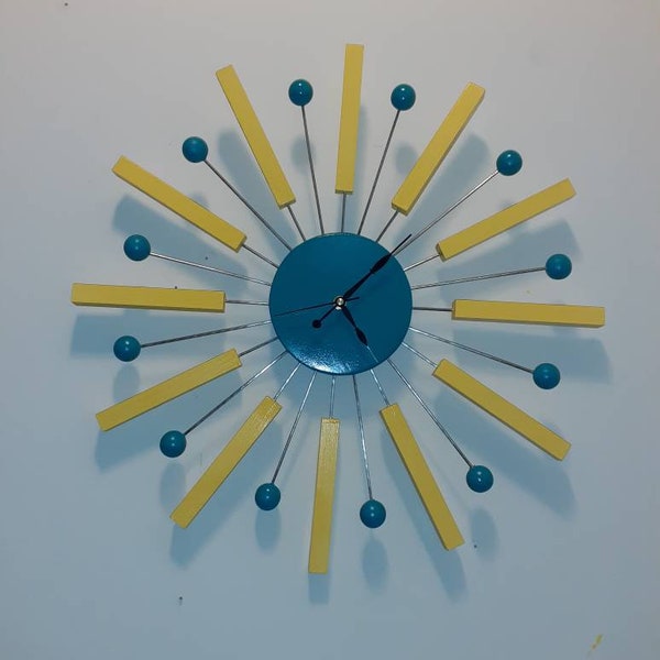 Large Retro Atomic Ball & Sticks Clock Mid Century Modern Atomic Handmade 21" X 21" Wood and Wire Decor George Nelson Style star burst eames