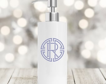 Personalized 18 oz Pump Soap Dispenser Bottle