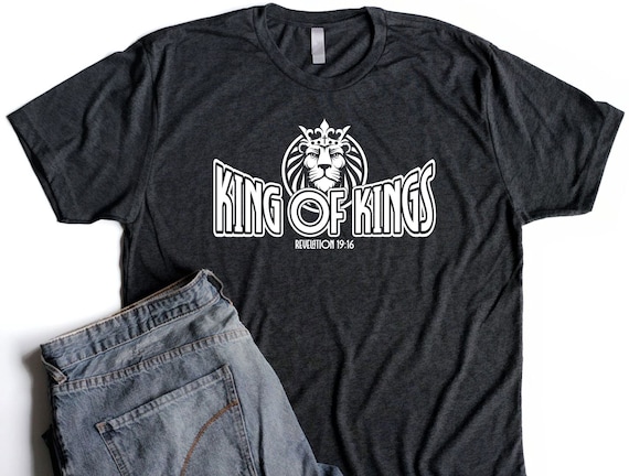 King of Kings Mens Christian Shirt Dad Birthday Gifts for Men Lion of Judah Christian T Shirt Revelation 19:16 Bible Verse Shirt Jesus Shirt