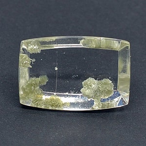 Kvarts med Cookeit 23,81 ct Kuddecabochon 23,81 x 15,30 mm y93315 Färglös Klar Ädelsten Cab Lös Ädelsten