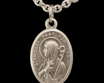 Medalla de Santa Brígida: Collar de Santa Brígida en cadena plateada, patrona irlandesa Brígida de Kildare