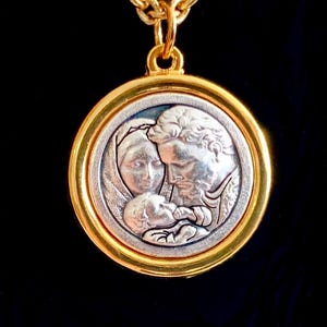 Heilige familie medaille ketting - perfect voor Kerstmis, kerststalhanger, ketting Jozef Maria en Jezus, tweekleurige heilige familie aan gouden ketting