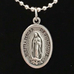 Medalla Española de Nuestra Señora de Guadalupe - Collar Guadalupe de Plata con Inscripción Española, Medalla de Nuestra Señora de Guadalupe