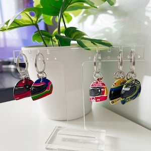 Keychain driver of your choice! F1 helmet
