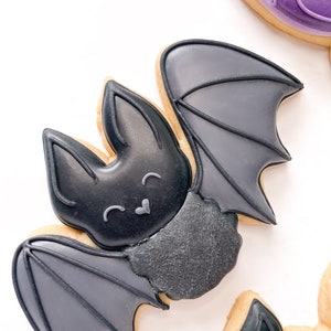 Fuzzy Bat Cookie Cutter STL File: 5" Halloween Baking (Digital Download)