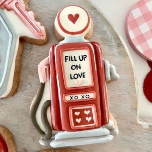 Gas Pump Cookie Cutter STLs & PNG Clipart: 4-Sizes, Valentine's Day, Baking, Drive (3D-Printing Download)