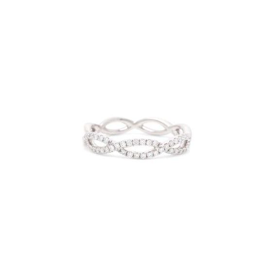 18K Gold Infinity Diamond Wedding Band
