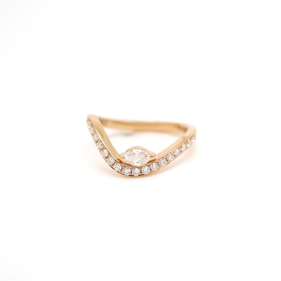 18K Gold Marquise V Stack Diamond Ring