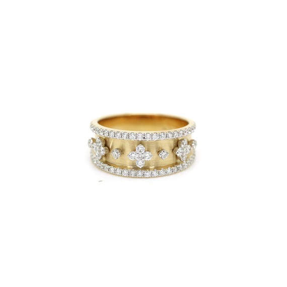 18K Gold Brushed Fleur Diamond Ring