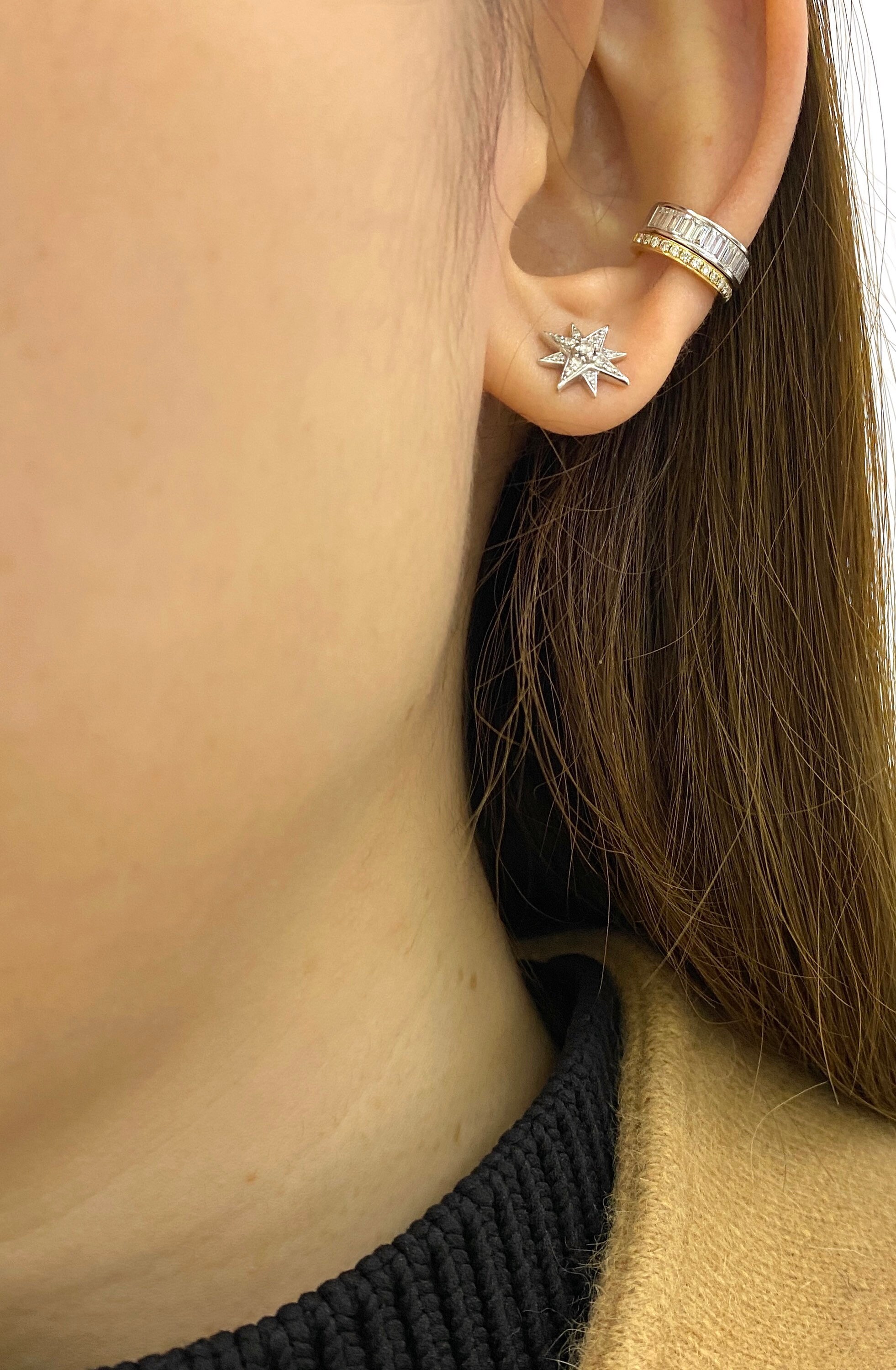 18K Gold Baguette Diamond Ear Cuff