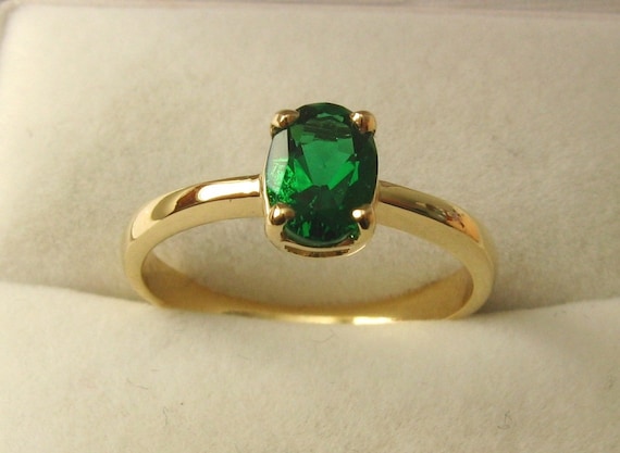 9ct gold emerald best sale ring