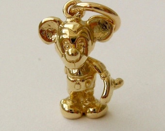 Genuine SOLID 9ct YELLOW GOLD 3D Mickey Mouse Animal Disney charm pendant Gift