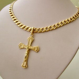 Large Heavy 9k 9ct Solid Gold Ornate Jesus Crucifix Cross Pendant