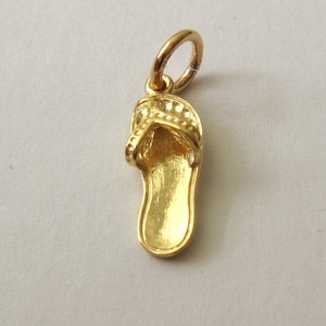 Genuine SOLID 9K 9ct YELLOW GOLD 3D Thong Beach charm/pendant