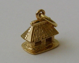 Genuine SOLID 9ct YELLOW GOLD Old House Hut charm pendant