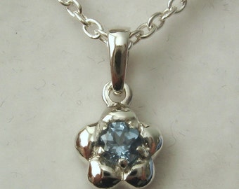 Genuine SOLID 925 Sterling Silver March Birthstone Daisy Aquamarine Pendant