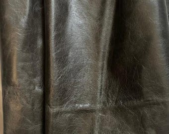 Gray Leather Sheet: Full Grain Waxed Distressed Upholstery Leather Remnant (59x28 in.)