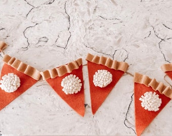 Pumpkin Pie Garland