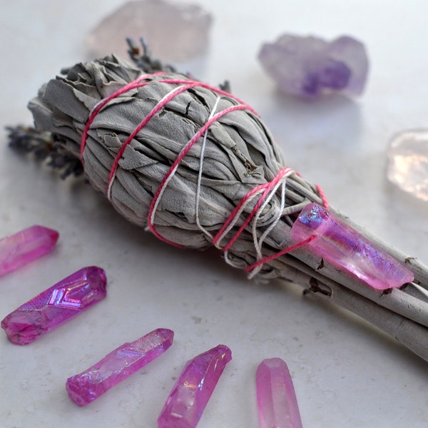 Bâton de sauge blanche et de maculage de lavande avec cristal de quartz rose, kit de purification britannique, guérison, nettoyage, idées de cadeaux, nouvelle maison.