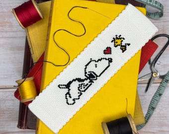 Peanuts - Snoopy Cross Stitch Bookmark Kit